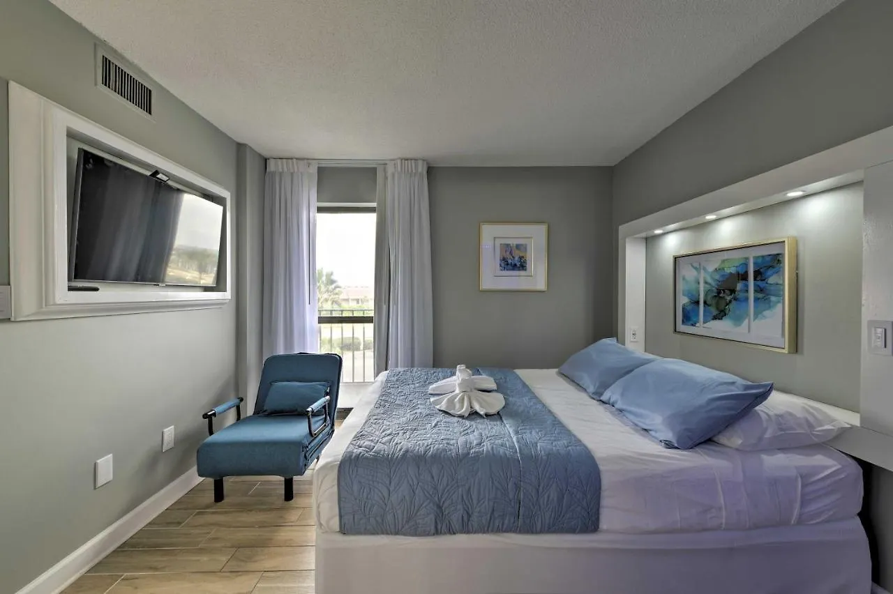 Modern Panama City Beach Condo With Resort Perks! 0*,  USA